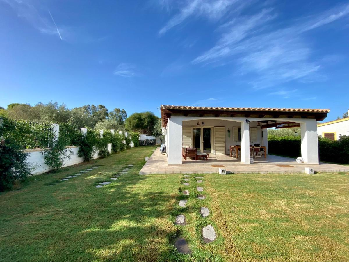 La Casa Dell Olivo Villa Castiadas Bagian luar foto