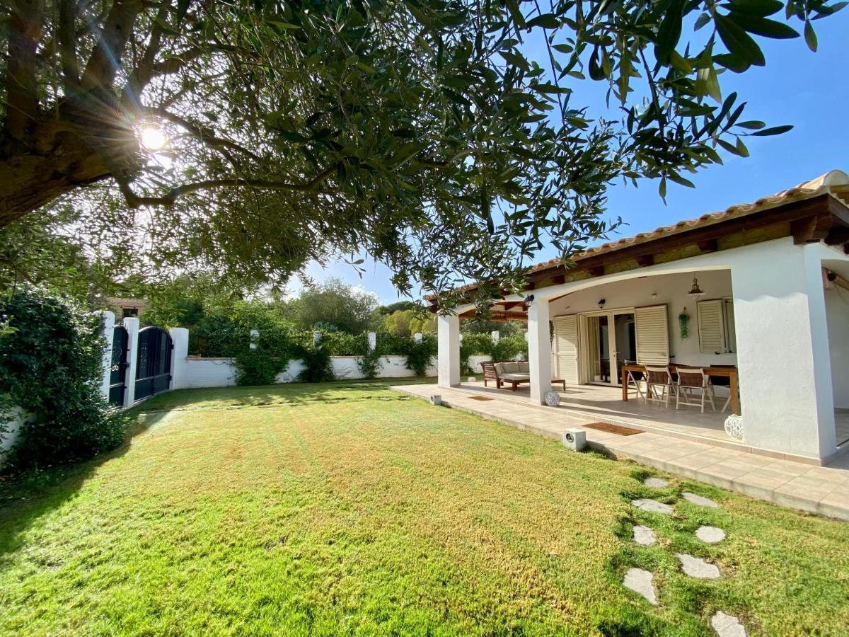 La Casa Dell Olivo Villa Castiadas Bagian luar foto